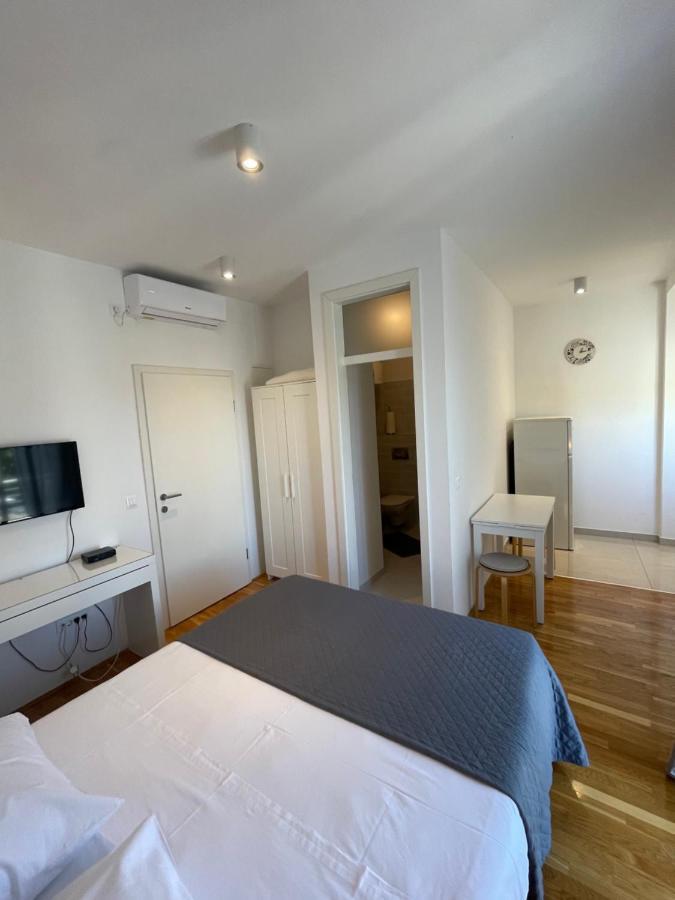 Apartments Mali Ivo Hoek van Holland Ngoại thất bức ảnh